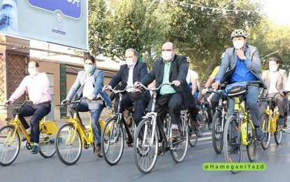 برگزاری همایش دوچرخه سواری به مناسبت روز جهانی بدون خودرو در یزد